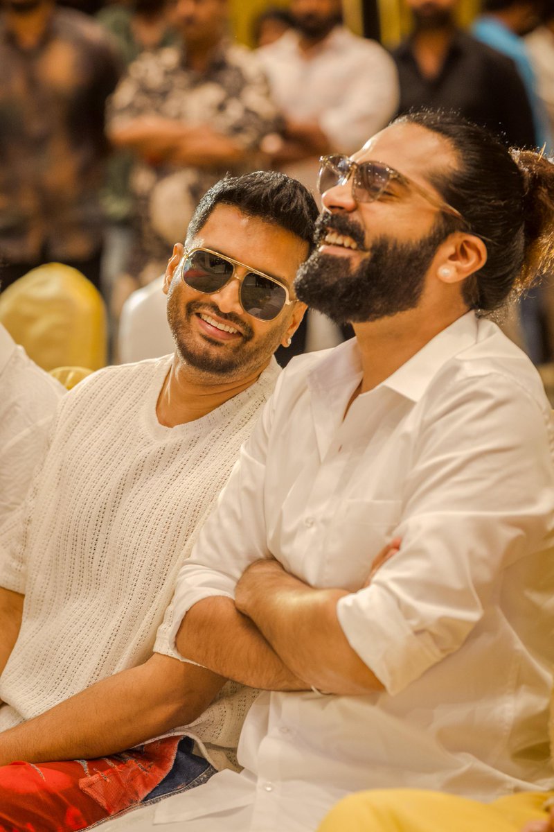 TamilTvChanExp's tweet photo. The reunion you all waited for 💥

@SilambarasanTR_ and @iamsanthanam getting back together for #STR49

#SilambarasanTR  #Santhanam https://t.co/LL4zoUt90M