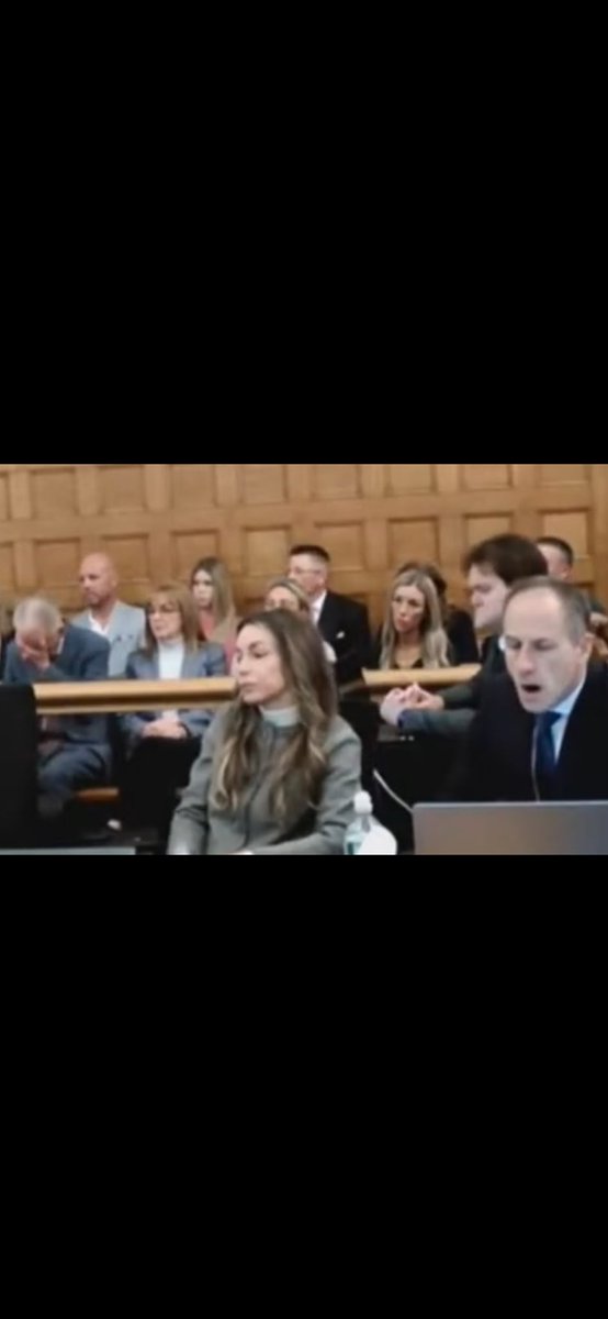#KarenReadTrial2 Bill Read is slowly coming to realization, while Karen sits looking all defeated and Yannetti  just continues icing his balls. Happy Saturday!