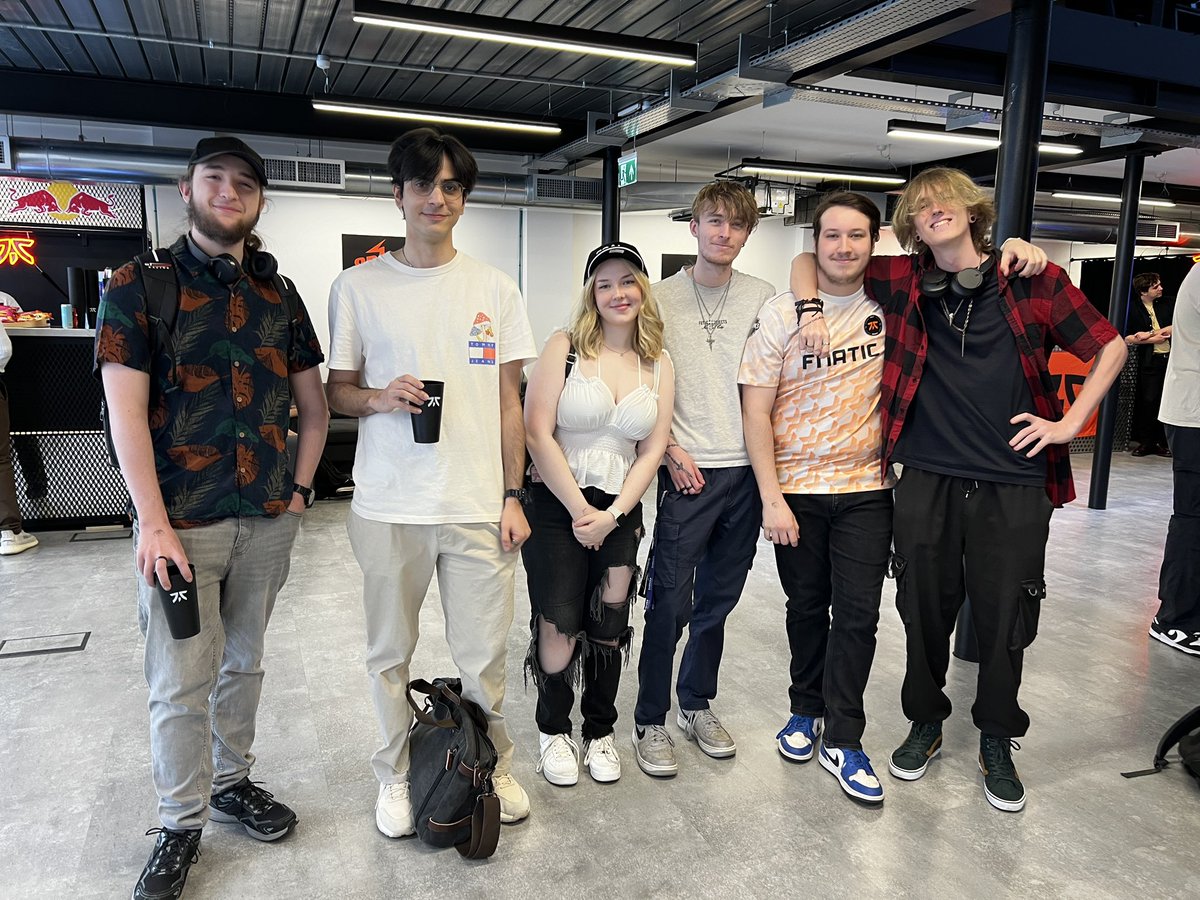If you’re around #RedbullInstalock watch party at FanaticHQ today, try your luck at a mini death match competition to win a <a href="/ScanComputers/">Scan Computers</a> hat!!

✨Very fashionable, very professional and very demure✨

And well done to all the winners!!
