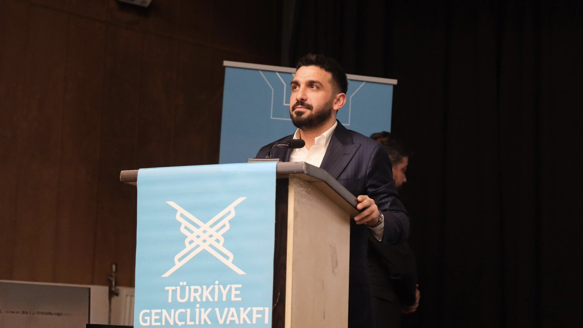 ibrahim_besinci's tweet photo. 📍Kars 5. Olağan İl Genel Kurulu 

@tugvakars gençliğin heyecanını, kararlılığını ve inancını yeniden kuşanıyor!💪

Yolumuz uzun, istikametimiz net!

#BizimKahramanımız https://t.co/gvYQCXkCFQ