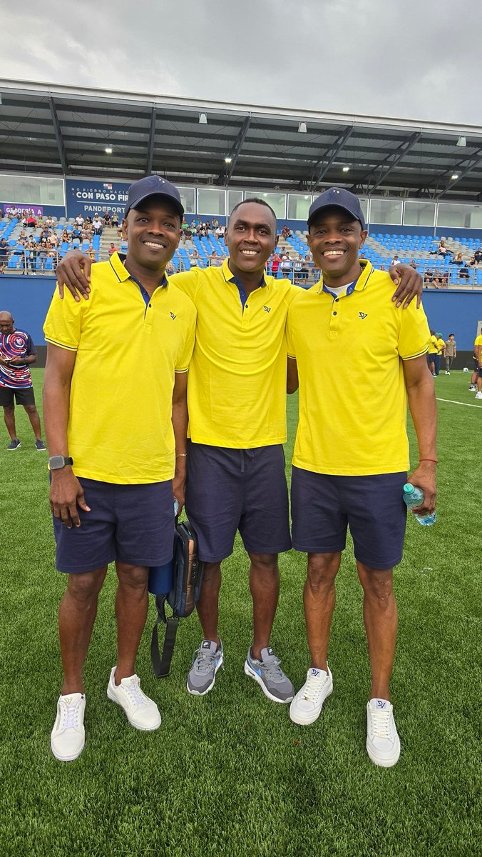 shebelut's tweet photo. Las Leyendas se hicieron presentes en Veraguas 💙💯🇵🇦 @RafaVirzi @DavidVirzi @batakazopty https://t.co/DKcV5YhZ3B