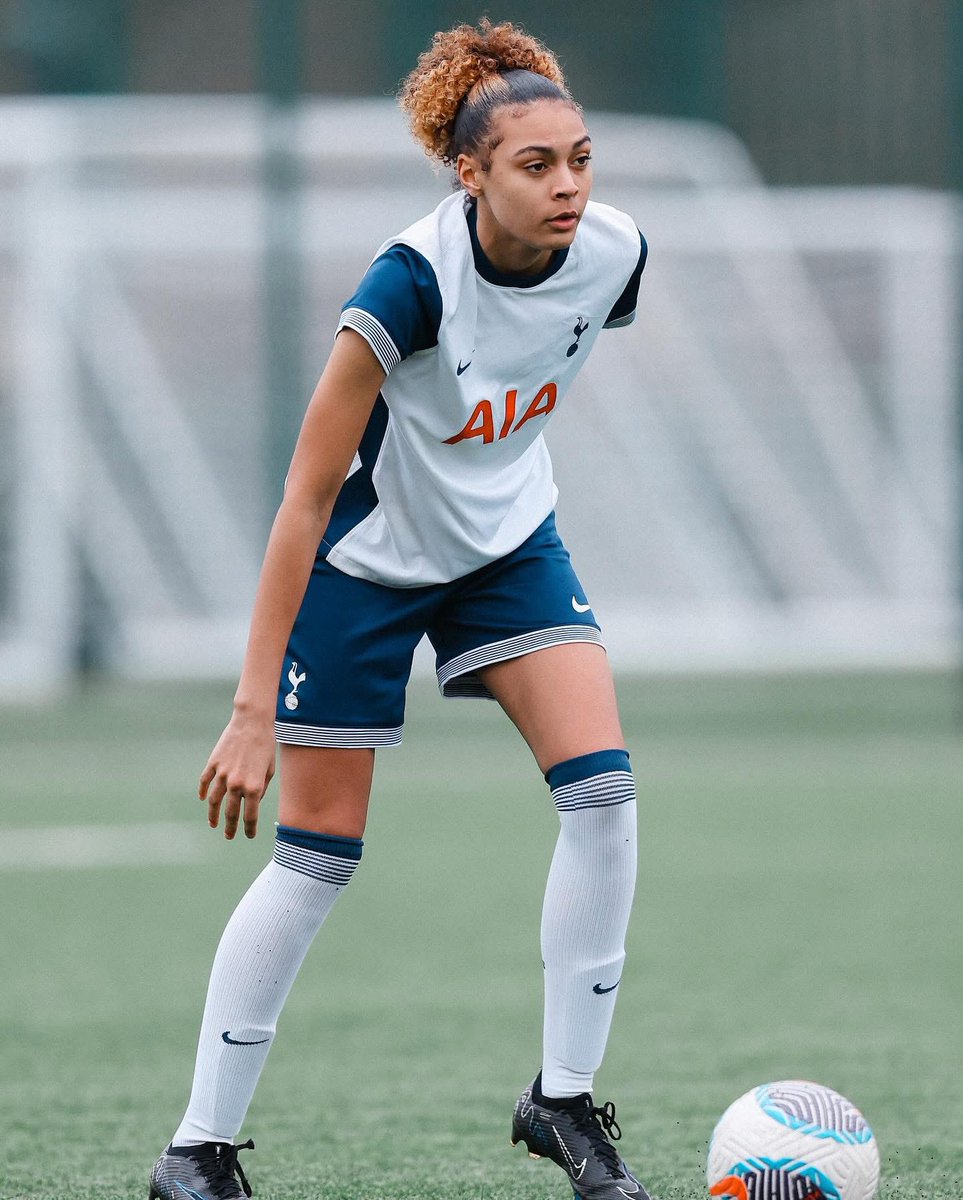 maxtvgh's tweet photo. Meet new Black Princesses player Blue Bartlett-Antwi.

#MaxTV https://t.co/nUxSopSoDO
