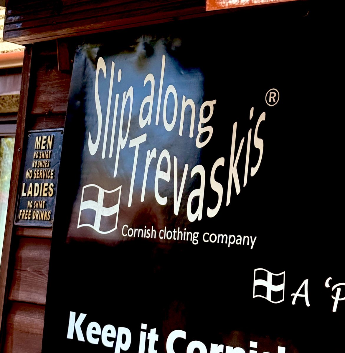 ManVMountain's tweet photo. Love it! #keepitcornish https://t.co/wf3BzUyHIC