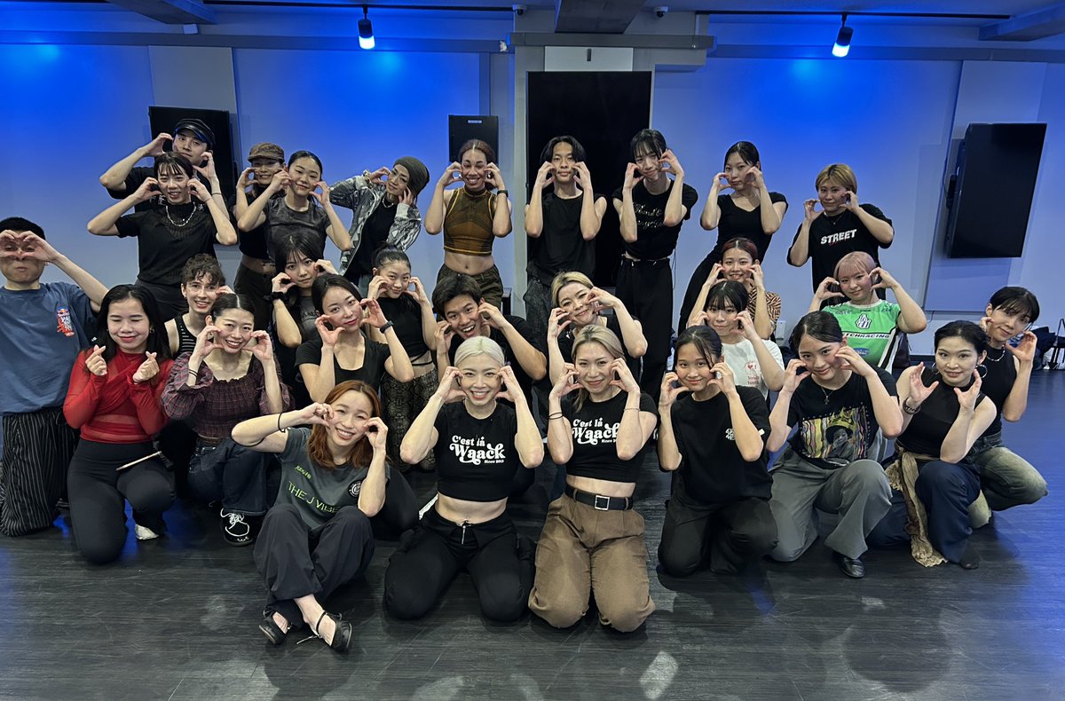 StudioAlleyoop's tweet photo. 5/3(sat)CHRISSY CHOW Special Workshop❣️
終了いたしました😊🌟
素晴らしい濃密な90分間になりました💐💫

受講いただいた皆様、
CHRISSY CHOU
Thank you so much ☺️💓 https://t.co/Xh7TlsFaAy