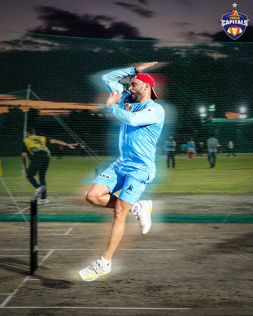 Pawan Suyal bringing the heat in the nets 🔥🥵

#RukengeNahi #LegendsAssemble