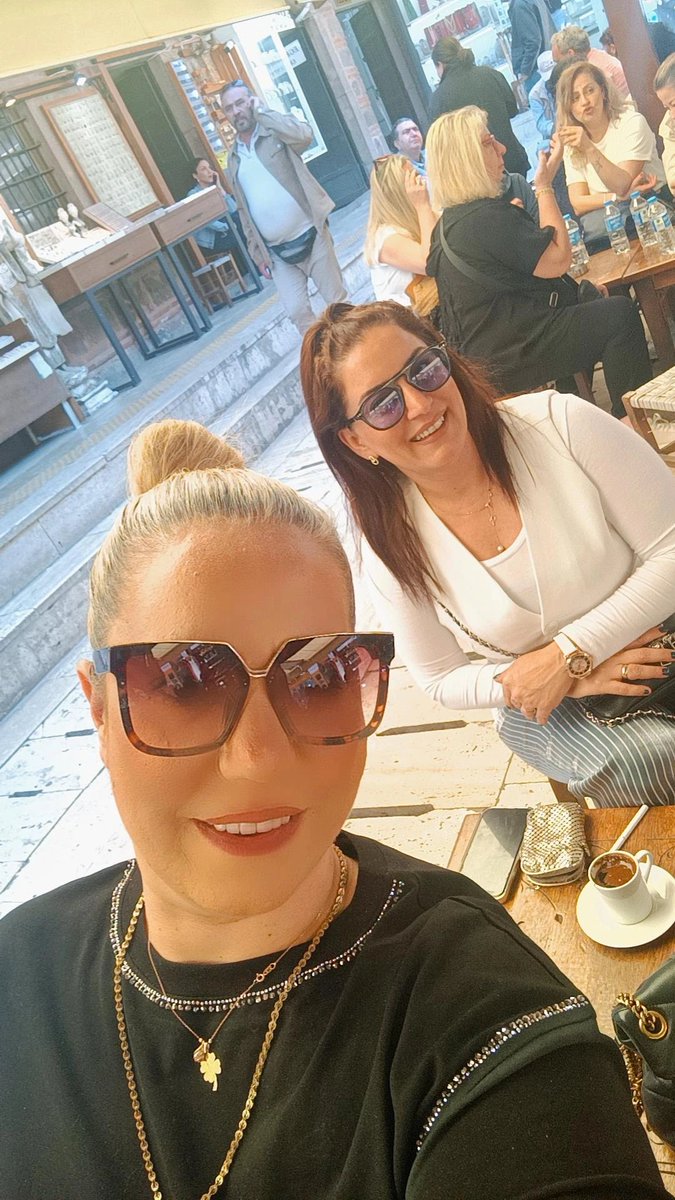 Yine 40 yılı kitledik birbirimize♥️tarihi Kemeraltı çarşısı🌷