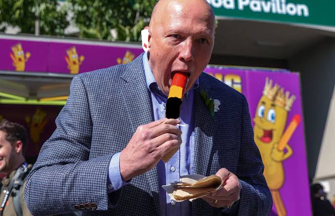 CalvnsharpieBoy's tweet image. I Move that the Member for Dixon be No Longer Heard ..... #auspol #Palladin #Canstruct