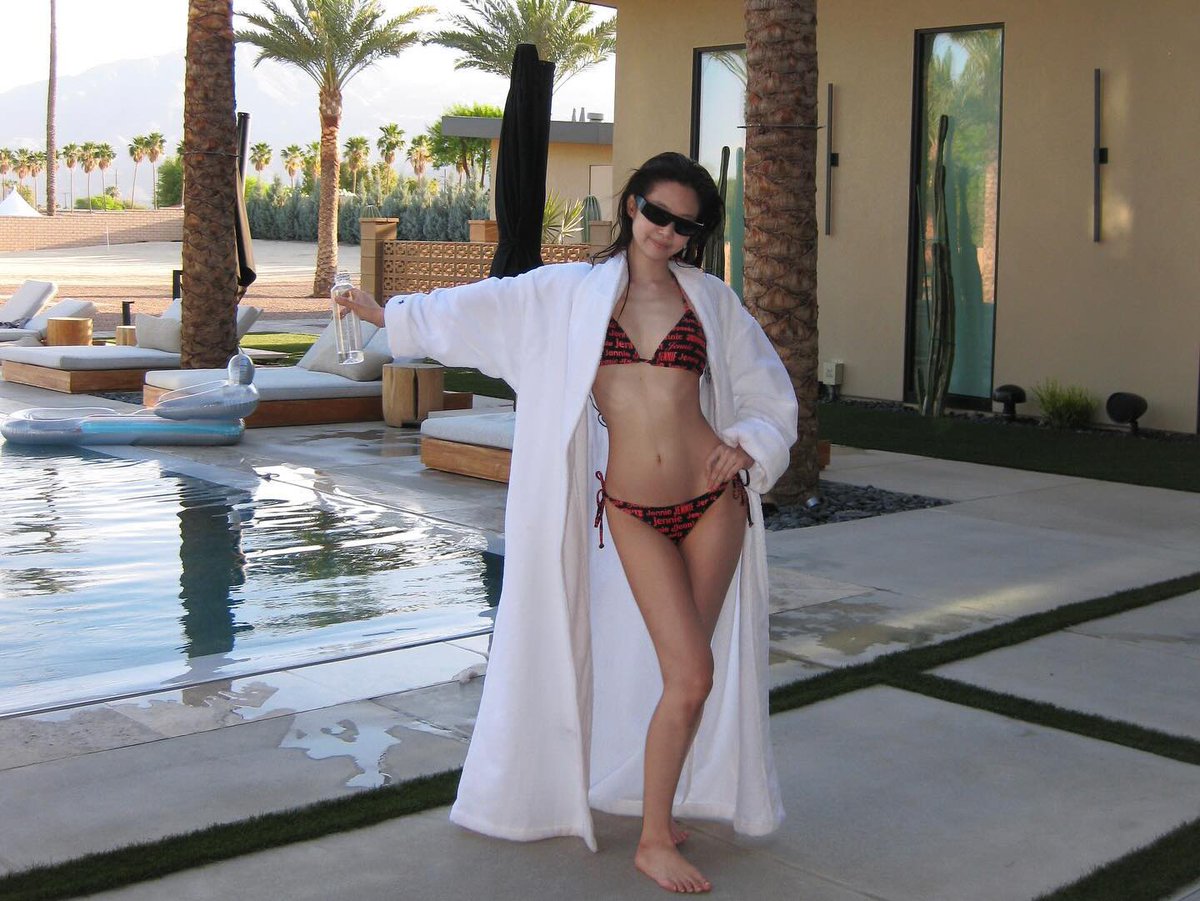 ‏ْ (@jnsource) on Twitter photo 