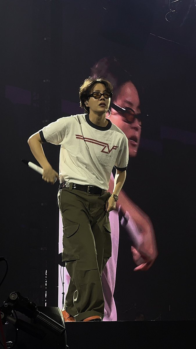 BTS Charts News tweet media