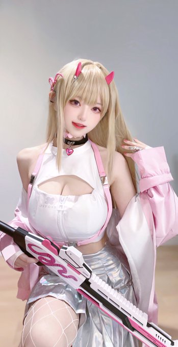 Twitterのコスプレ画像14