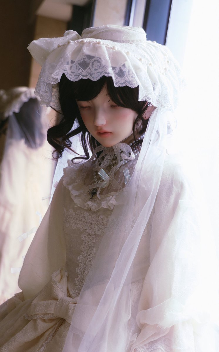 你的白月光回国了。

🎭<a href="/BEADOLL_OS/">BEADOLL</a> 
📷<a href="/nigelmumu9/">九九和暮暮的日常</a>
