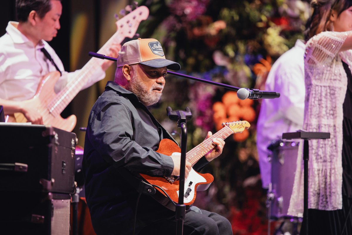 SpeakingJazz's tweet image. 【LIVE PHOTO】#大阪・関西万博 にて、EXPOナショナルデーホールで先日行われた国連のイベント『SPEAKING JAZZ』のセットリストとライブフォトをアップしました→x.gd/GpeArG 本イベントの模様はアーカイブ配信でもご覧いただけます。→x.gd/eEHw9 (撮影：古賀恒雄) #jazzday