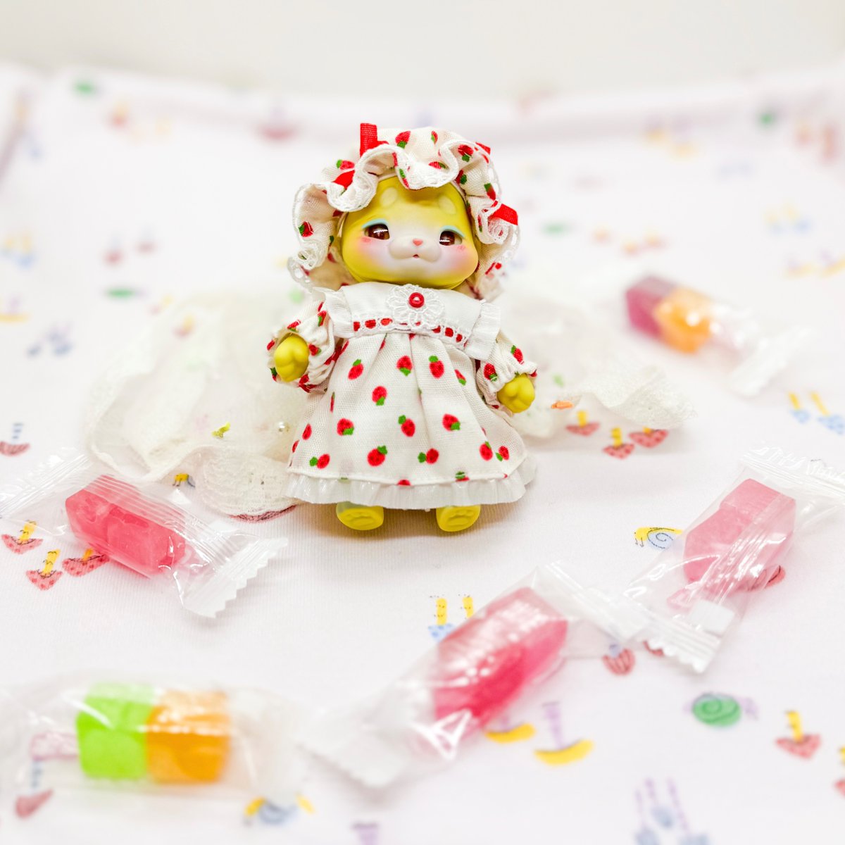 アイドールのお迎え品！！
ルツコ様(<a href="/ruthru29/">ルツコ🐻</a> )よりお迎えしたいちごのお洋服！ お帽子が可愛すぎる〜！