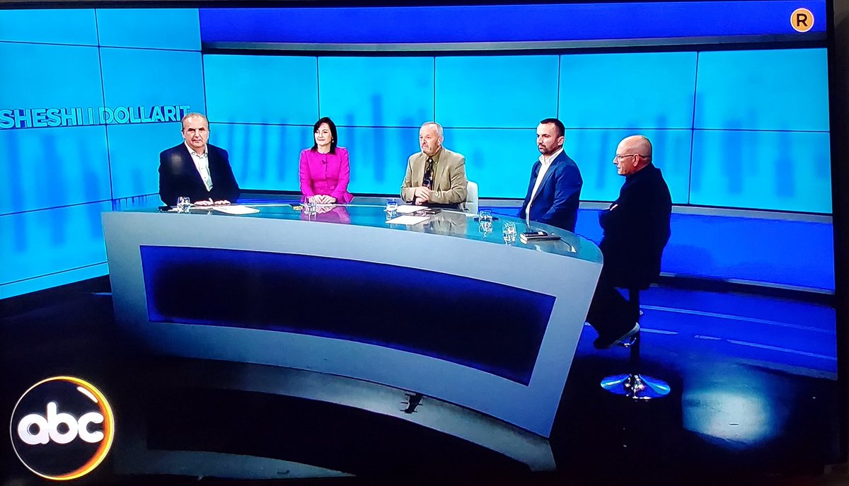 AnisaSubashi1's tweet photo. 02.05.2025, at ABC News "Sheshi i dollarit", by Bardhi Sejdarasi, to discuss May 1, Trade Unions.
🎙 Kol Nikollaj, @KSSH_ALBANIA President
🎙 Anisa Subashi, @KSSH_ALBANIA Vice &amp; General Secretary of Federation of TU of Public Administration and Civil Service of Albania https://t.co/cGmwZlrIXD