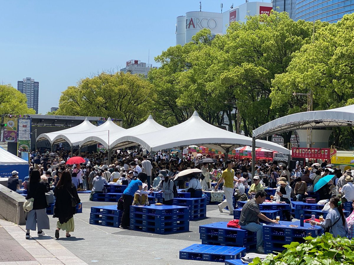 10年前いつか野外ライブでやれたらいいいなと思ってつくったBuenaVistaという曲があります
それを明日やるんです
夢が一つ叶いました
ぜひ観に来てください
栄でお待ちしております！
<a href="/BBWJapan/">ベルギービールウィークエンド | Belgian Beer Weekend Japan</a>