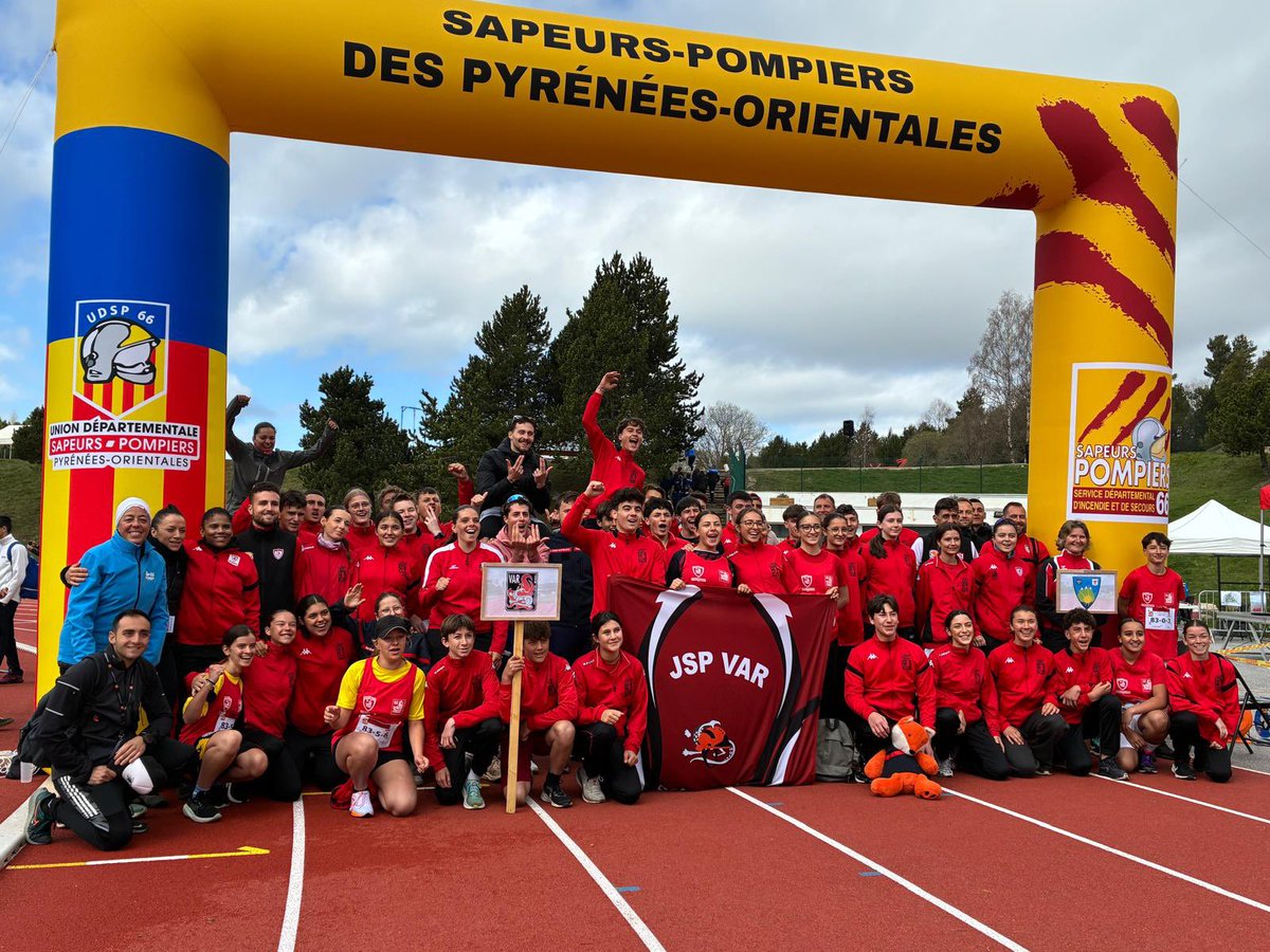 udspvar's tweet photo. #sport | fiers de nos sportifs varois qui représentent haut les couleurs de notre département au challenge régional de la qualité à Font-Romeu (66).  Une délégation de 72 personnes avec 40 JSP. Bravo et bonne chance à eux !
#parcequelevar 
@udspvar @Pompiers_du_Sud @PompiersFR https://t.co/mzVi5TDC4Q