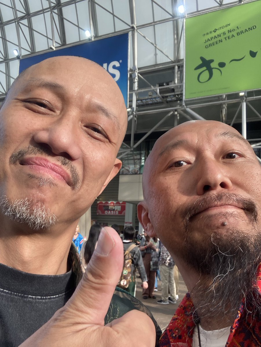 サンドー tweet media