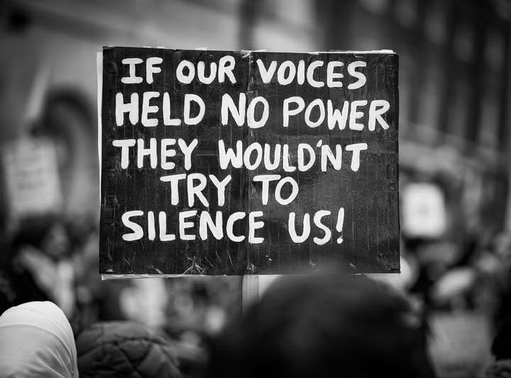 cmcs2468's tweet photo. ‘IF OUR VOICES HELD NO POWER THEY WOULDN’T TRY TO SILENCE US’
Keep asking -
WHAT HAPPENED TO NOAH DONOHOE
#TruthForFiona
#NoahsArmy⚡️
#JusticeForNoahDonohoe https://t.co/ZpJdMrXb1J