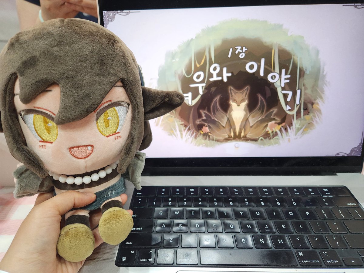 방문했습니다 🥹🥹🙏!! 재밌게 했던 백합게임이라 한글화 너무 반가웠구요 흑흑 데모 체험했는데 한글화 너무 잘 됐더라고요!!! 일페 가시는 백합러분들은 함 츄라이 ^^)/~* 그리고 급작스럽게 방문했는데 반갑게 맞아주신 제작진분들 감사했습니다! 즐거웠어욤 ☺️🙏👍 