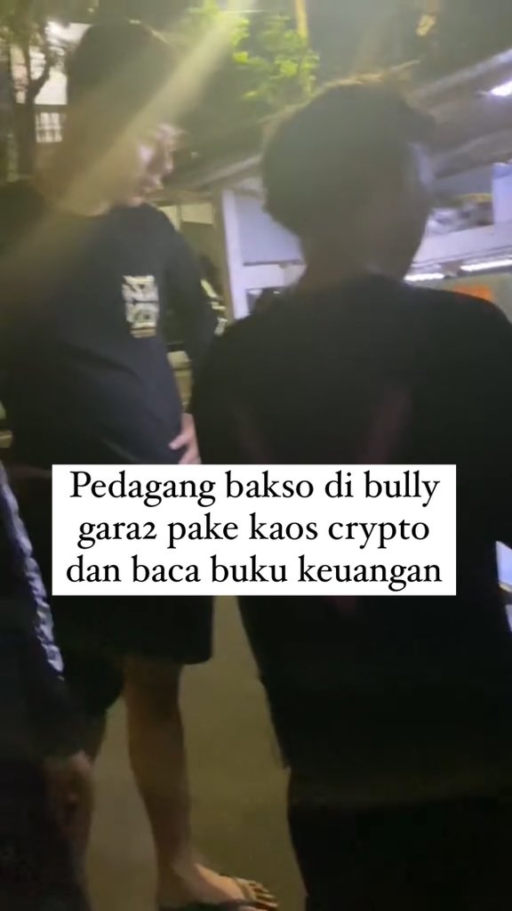 Mas nya sampe diem doang loh digituin🥲

baca buku sepenting itu pun di becandain njirr ga habis pikir