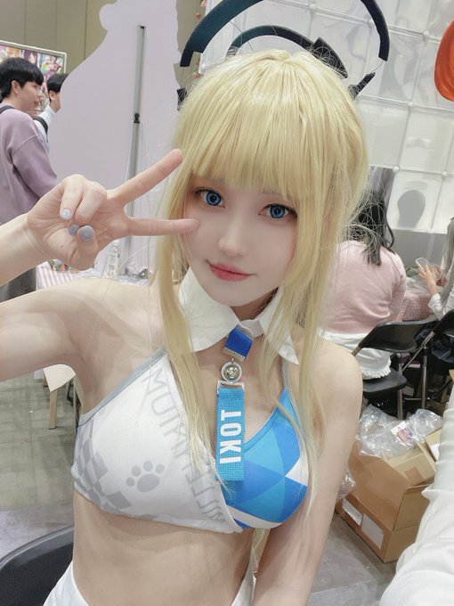 Twitterのコスプレ画像34