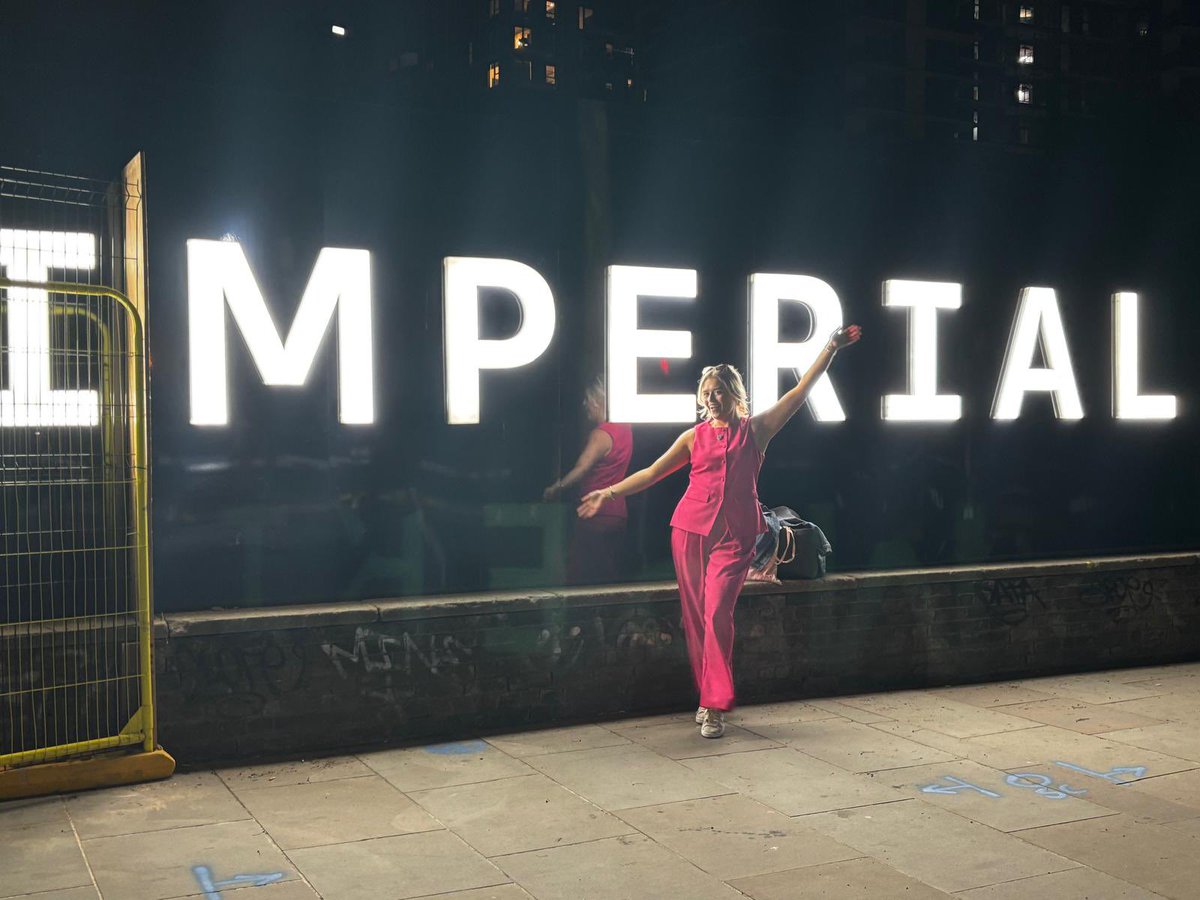 Daisy Jones 👩🏼🔬🧬 tweet media