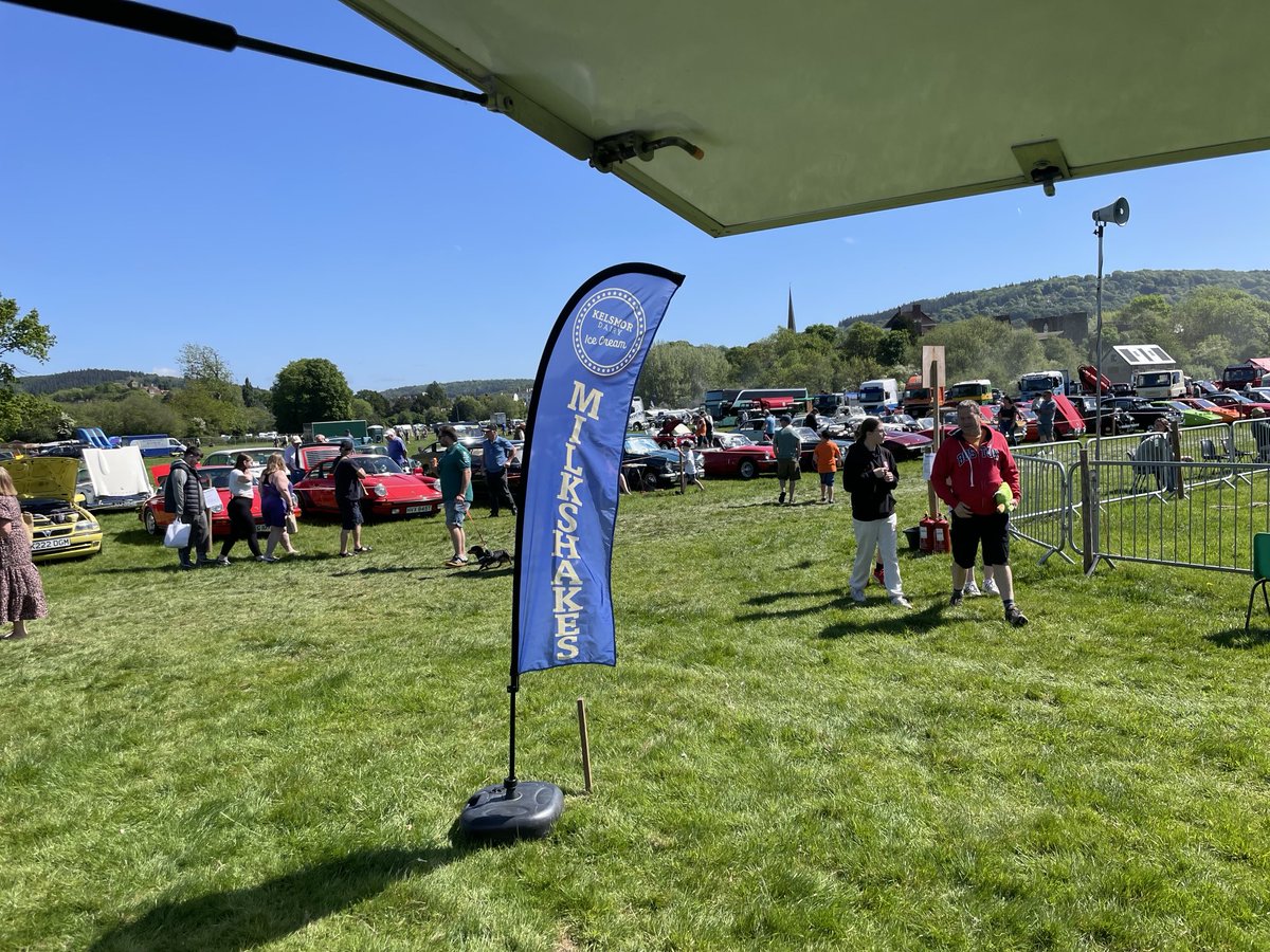 Mark & Susan Jones tweet media