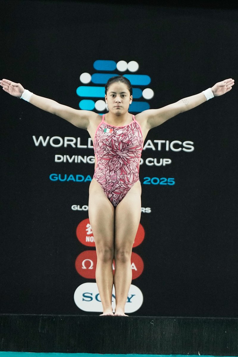 Medalla de BRONCE🥉 para Alejandra Estudillo🇲🇽 en plataforma 10m de la 💦Super Final de Copa del Mundo de clavados🇨🇳

🔹 Derrotó en el H2H a Valeria Antolino🇪🇸.

🔹En SEMIFINALES terminó 2ª de su grupo con acumulado de 313.65 puntos.

🔹En la FINAL sumó 332.7 unidades.