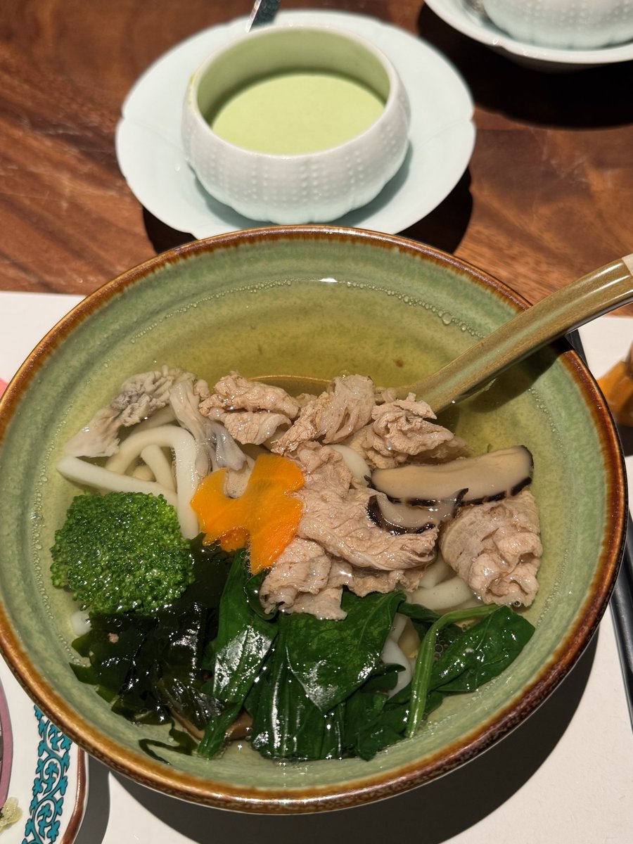 cc187407's tweet photo. 🥢 https://t.co/W8y1wWxfY2