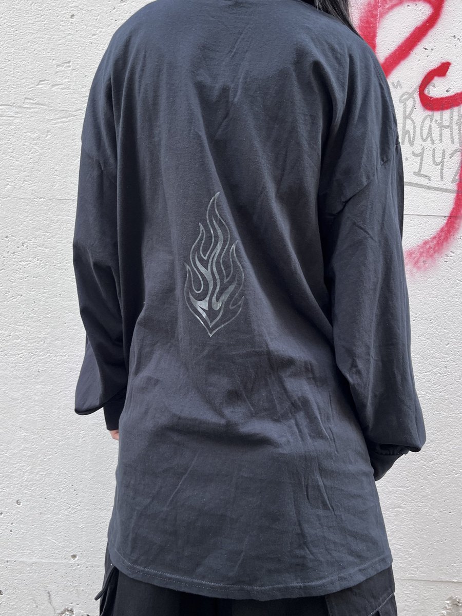 ____PARADOX____'s tweet photo. 【2025.05.05.MON H>F ONLINE 12:00~ RELEASE】

PRDX PARADOX TOKYO - 2025SS Ltd.  HANA-BI L/S Tee 

一点一点デザイナーが刷り下ろしたアイテムの為、製品毎にデザインが異なります。 https://t.co/LkzyJCP3pC