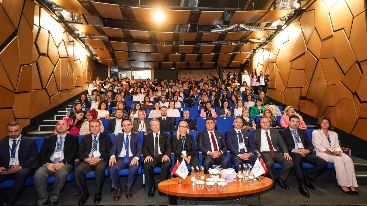 İstanbul İl Millî Eğitim Müdürlüğü tweet media