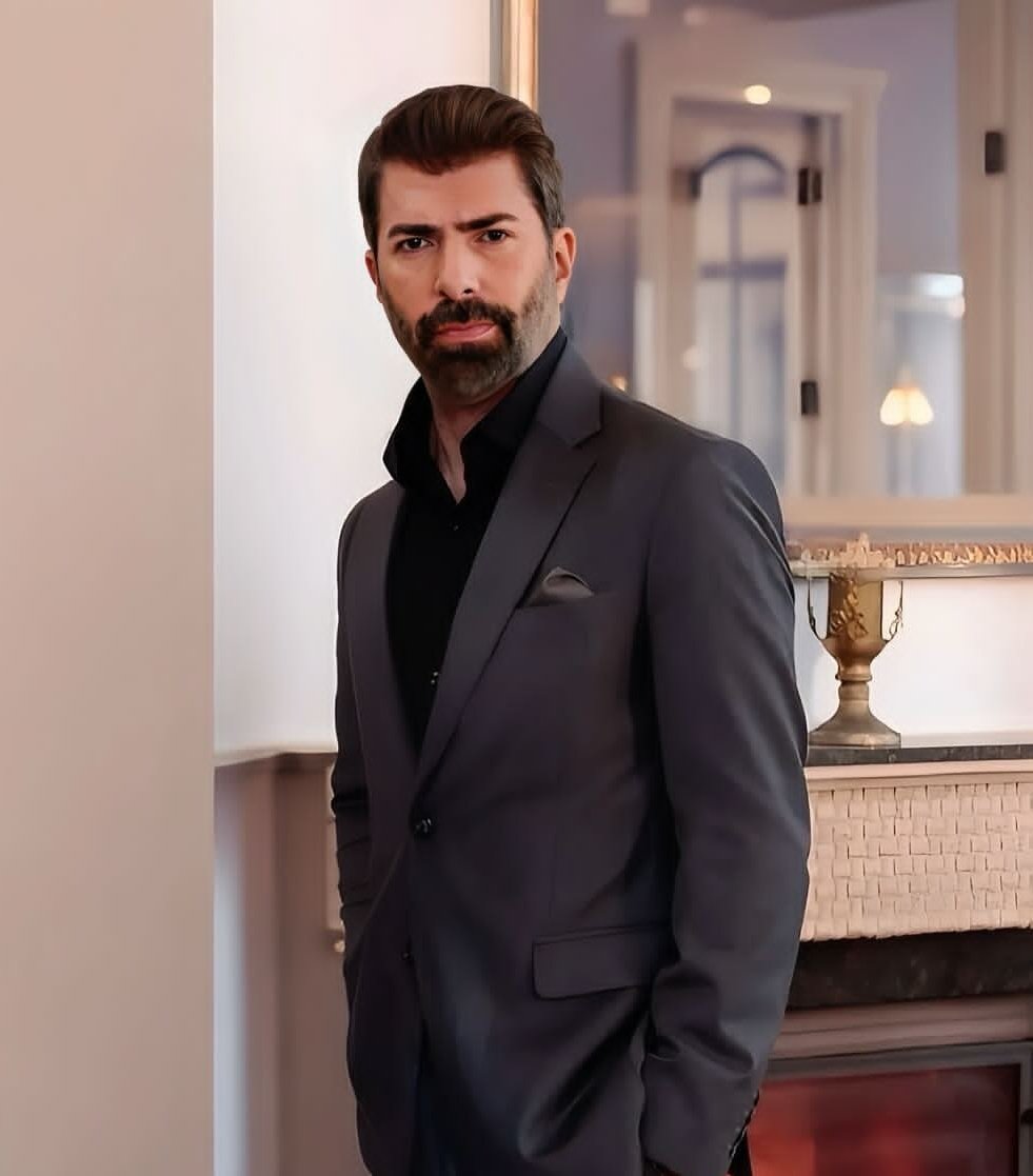 İnanılmaz ve yaratıcı aktör

Orhun #Orhun
CenkTorun #CenkTorun