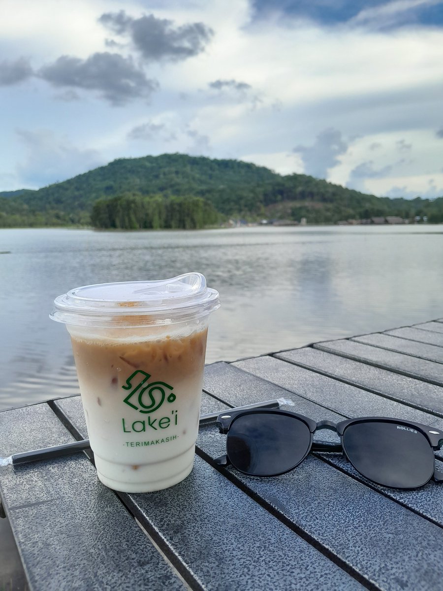 slvrqueens's tweet photo. Menyore Menjelang Malam

📍Lake.i https://t.co/gI4BMDMMXZ