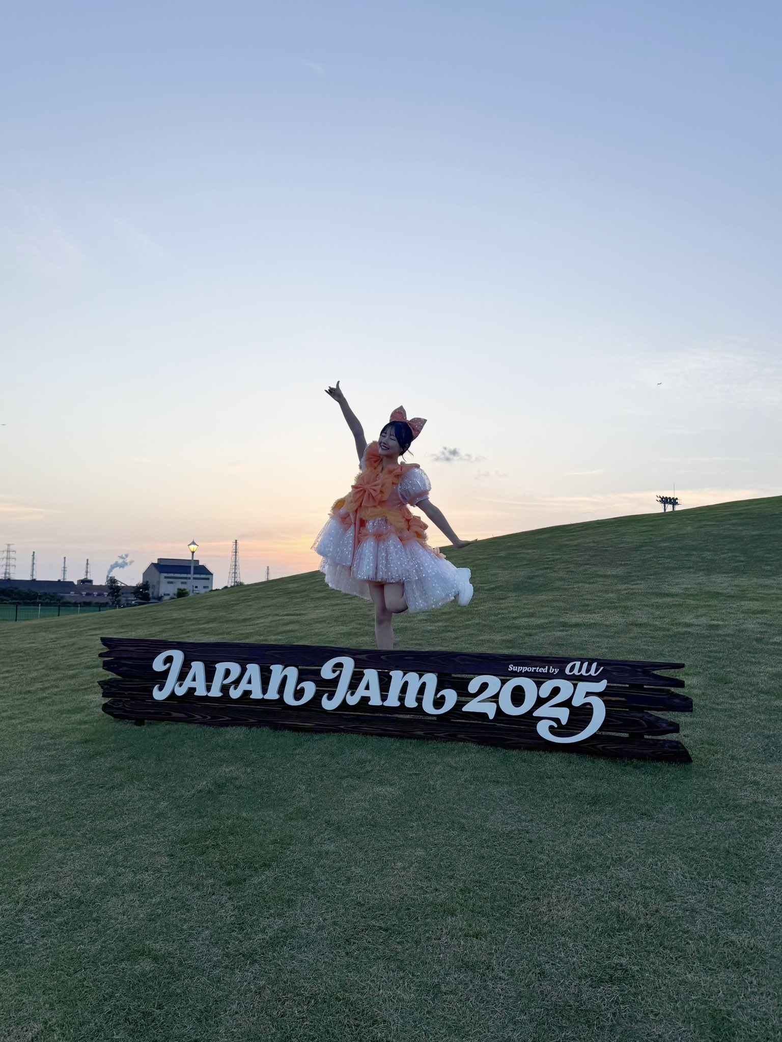 CUTIE STREET 川本笑瑠 OSHI API Tee ver.1 XL GqBQH86bcAAFRDb.jpg