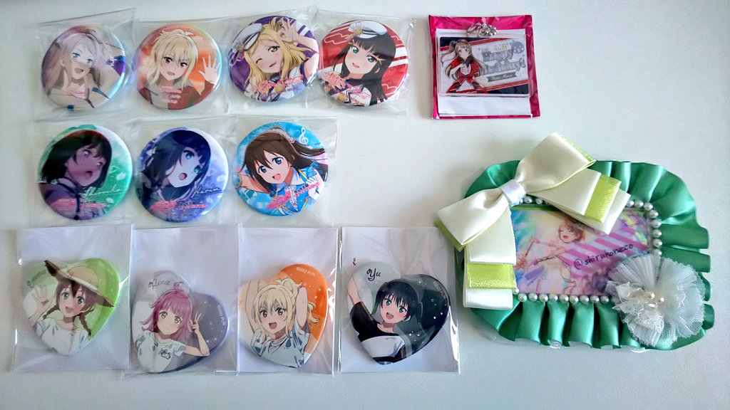 【交換•譲渡】
ラブライブ！缶バッジ アクリルキーホルダー 各種
譲:画像のもの

求:同種 せつ菜＞同異種 花陽、果南、せつ菜、メイ
または定価+送料