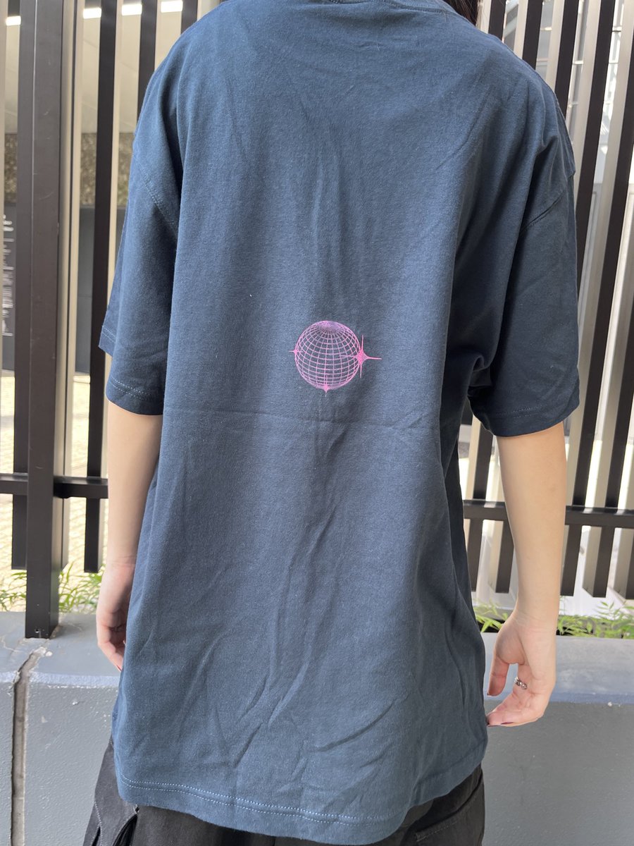 ____PARADOX____'s tweet photo. 【2025.05.05.MON H>F ONLINE 12:00~ RELEASE】

PRDX PARADOX TOKYO - 2025SS Ltd.  HANA-BI S/S Tee 

一点一点デザイナーが刷り下ろしたアイテムの為、製品毎にデザインが異なります。 https://t.co/Ur2cQwIHzg
