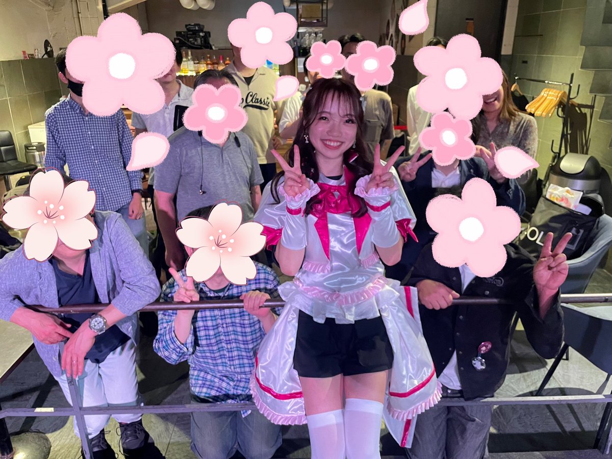 ai_315_hawaiian's tweet photo. 🍫𓏸 𓈒 𓂃 初オフ会𝐄𝐍𝐃𓂃 𓈒𓏸 🍷
私とこのイベントに関わってくださった��ての皆様に感謝申し上げます
本当に最高な一日になりました😊
色々ありましたが
今こうして配信者として生きていることが幸せです☺️
これからもよろしくね🫶
#六本木新世界
#Cosplay9 https://t.co/Nqmo3qPh6a