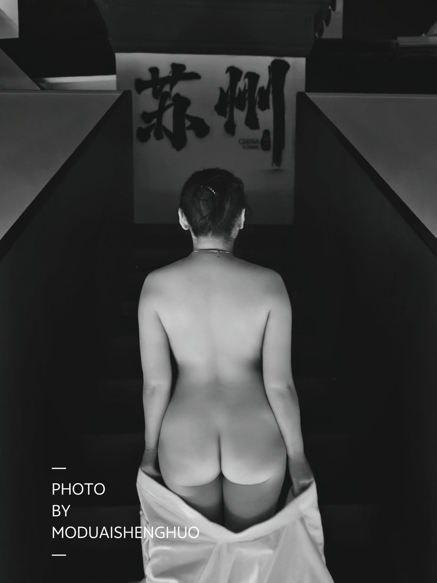 moduaishenghuo's tweet photo. 这里还是挺能出片的，某人直接把这几天拍的一些照片发给了民宿老板，完全颠覆了某人在她们群里中的形象认知😂 https://t.co/xfLdG0nhS1