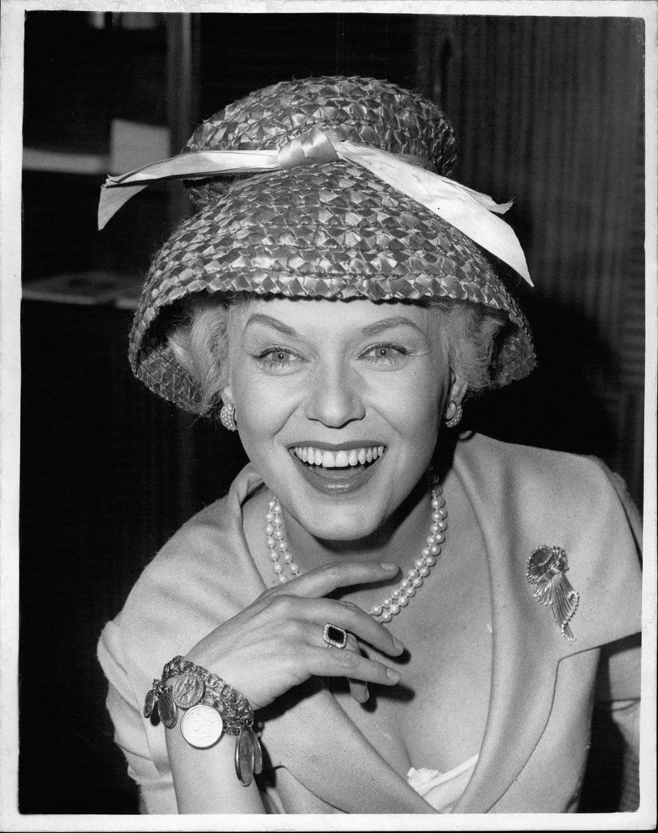 Happy 101st birthday to Jane Morgan! Loved for ‘The Day the Rains Came’, ‘If Only I Could Live My Life Again’ - and her famous hat collection! Can you rival hers?