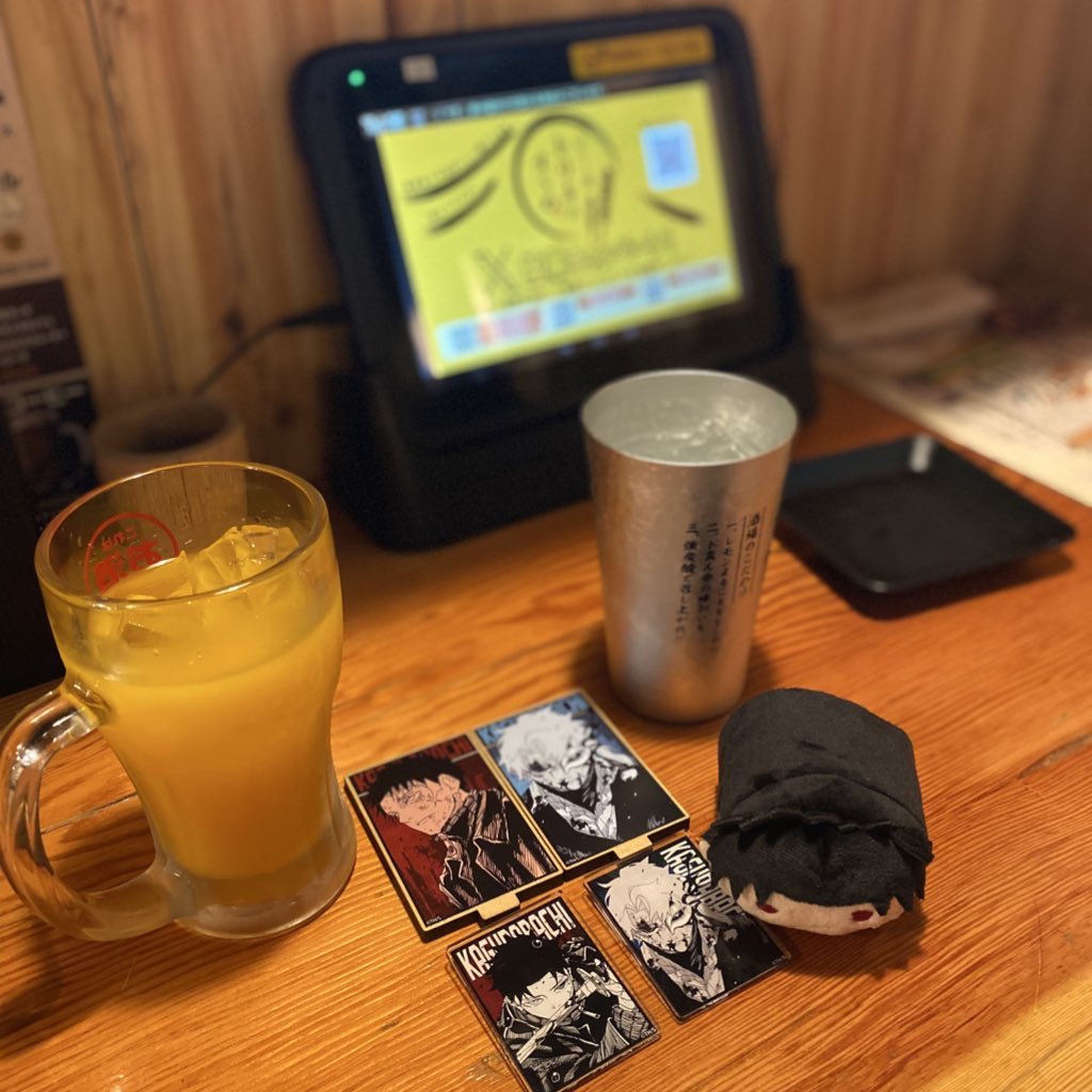 sora_bread_19's tweet photo. カグラバチ広告回収してきた❕お前はジャンプの柱になれ❕ https://t.co/agGL7VjpiO