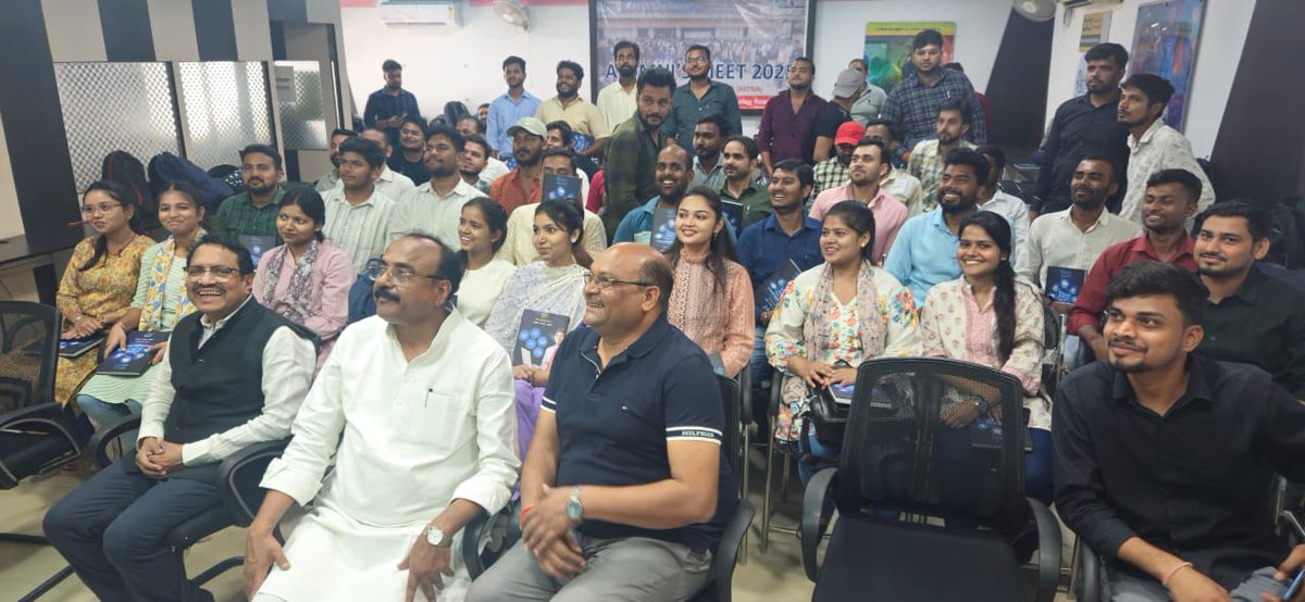 CdacAtc's tweet image. Memorable, Encouraging and Motivating Interactive get-together session held on 3rd ay, 2025 at Centre of Excellence Astric Solutions, Khajpura Patna, with our Online Exam Team with meaningful inputs from people who participated in Online Exams in recent past.