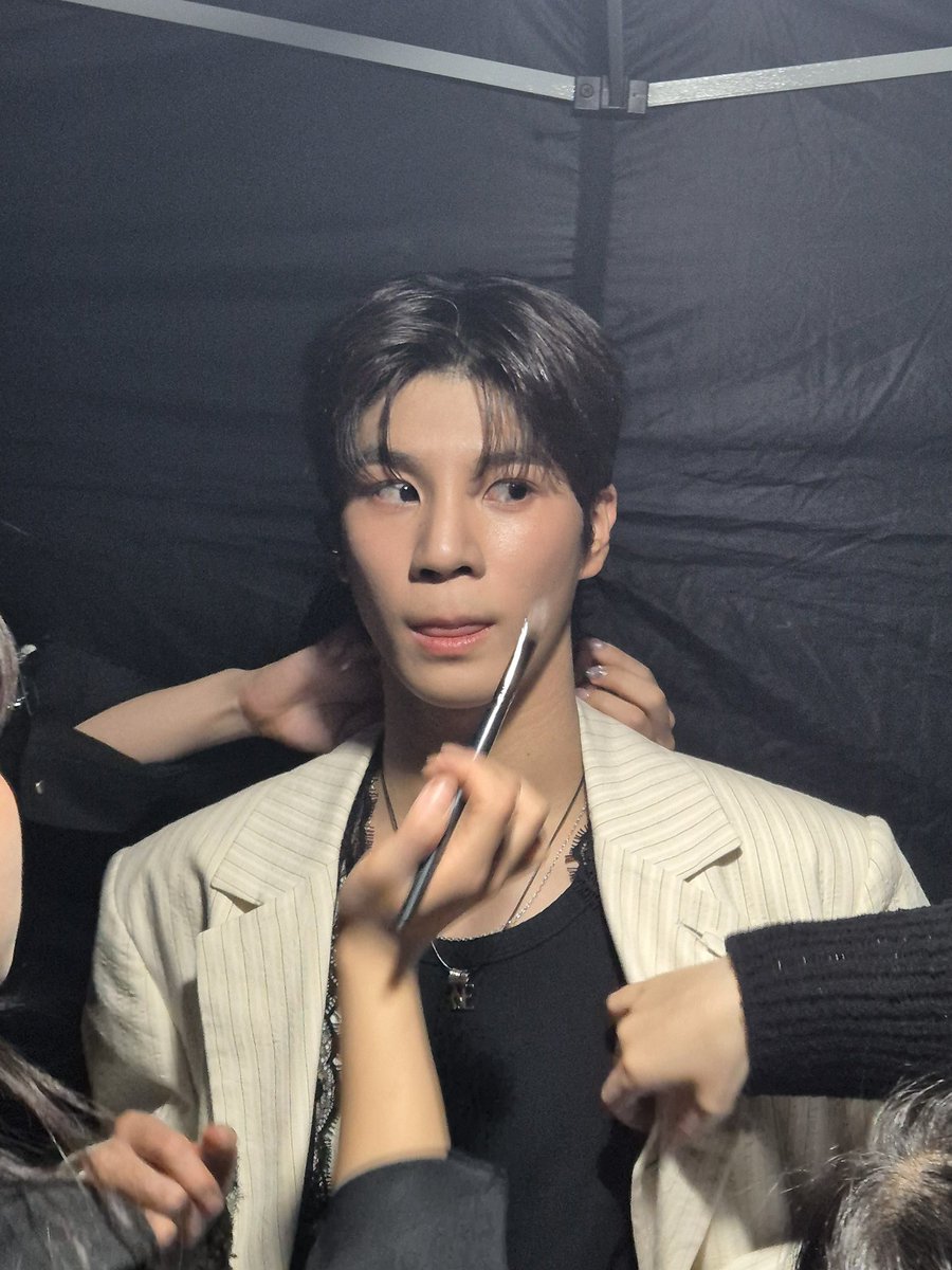 showpl_JDW's tweet photo. 4번째 도시 대구‼️
미녀 우주총동원과 미남 동원이의 만남,
어떠셨나요😋?

오늘의 감동과 설렘을 가득 안고
내일 또 흥! 나게 실컷 놀아요💚😘

#정동원 #JEONGDONGWON
#동화콘서트 #정동원콘서트_동화콘서트
#쇼플레이 #쇼플레이엔터테인먼트 https://t.co/60hwGsRCff