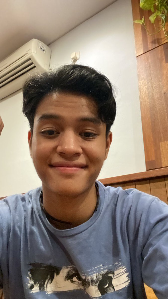 axeloverse's tweet photo. halo all, udh lama ga up ni hihihi, barusan axelo update juga di broadcast wa, jangan lupa mampirr semuaa🙌🩵
#Axelo #AxeloIdol #Axel #AxelNababan #IndonesianIdol #indonesianidolxiii https://t.co/EjuPILxfSl