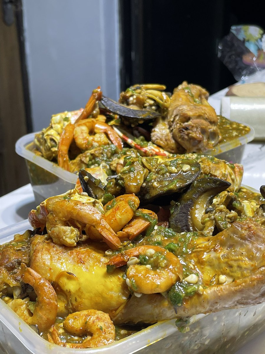 zee's grills& co tweet media