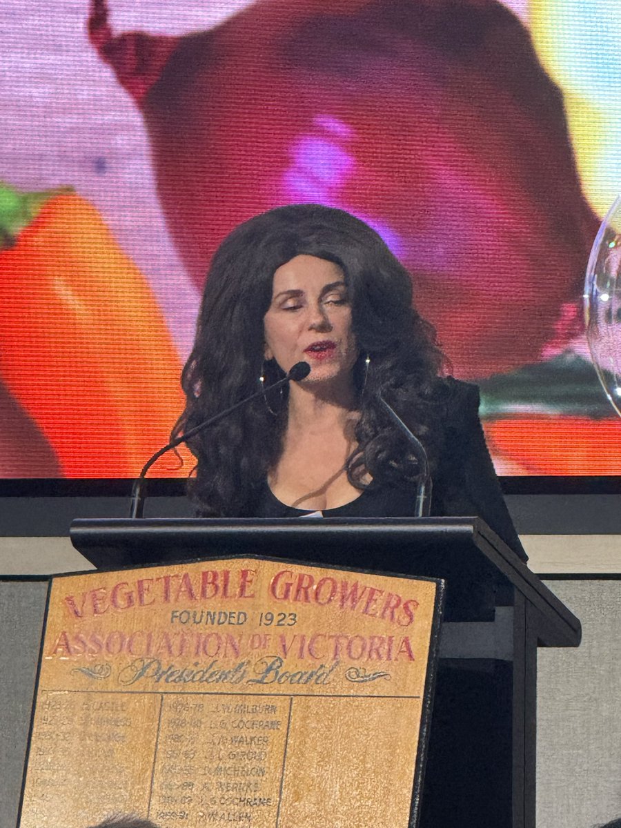 Effie made an appearance at #Ausvegviv awards