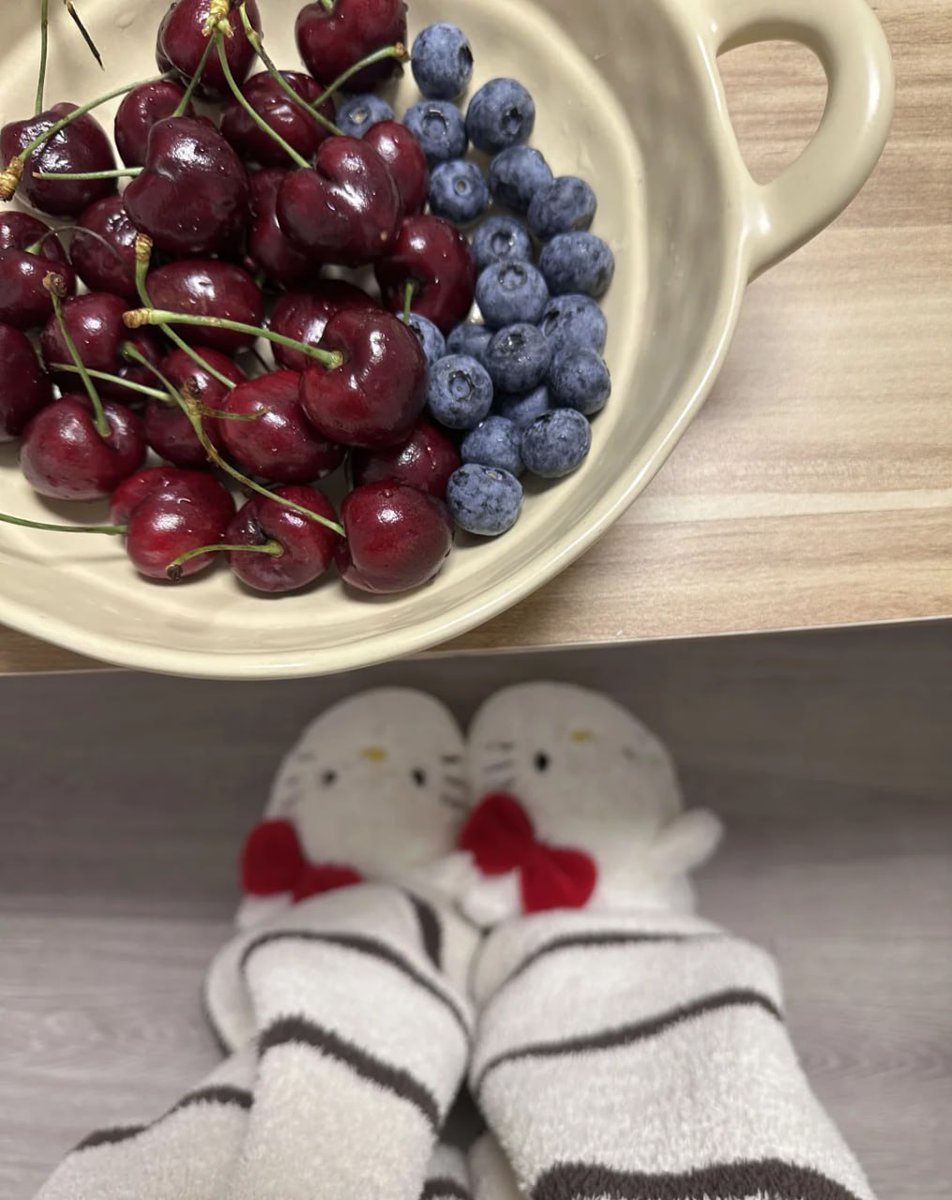 CeCeFrey8's tweet photo. Fruits are indispensable in any meal ☺️ https://t.co/1yoLOIbjrh