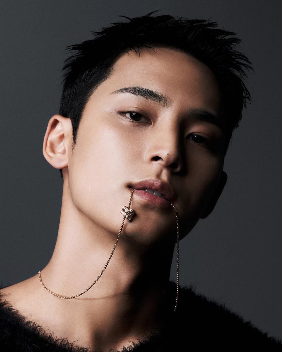 "bro"                                        "yes princess?"