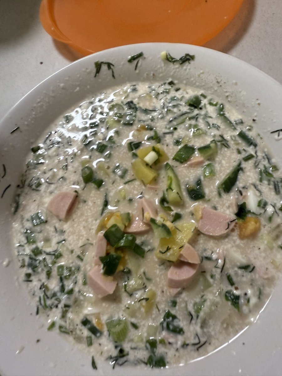 herr knax tweet media