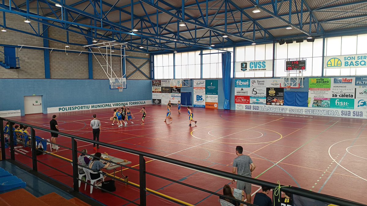 Front1989EBC (@front1989ebc) on Twitter photo Presents al partit @sonserverabasquet vs <a href="/esporlesbc/">ESPORLES B.C.</a>
#infantilgroc #123esporles #welovethisgame🏀 #negrigocs #verdhistòric #front1989 #frontismeillibertat #nohaymásconos #elbàsquetcansa #semprepresents #semperfidelis Presents al partit @sonserverabasquet vs <a href="/esporlesbc/">ESPORLES B.C.</a>
#infantilgroc #123esporles #welovethisgame🏀 #negrigocs #verdhistòric #front1989 #frontismeillibertat #nohaymásconos #elbàsquetcansa #semprepresents #semperfidelis