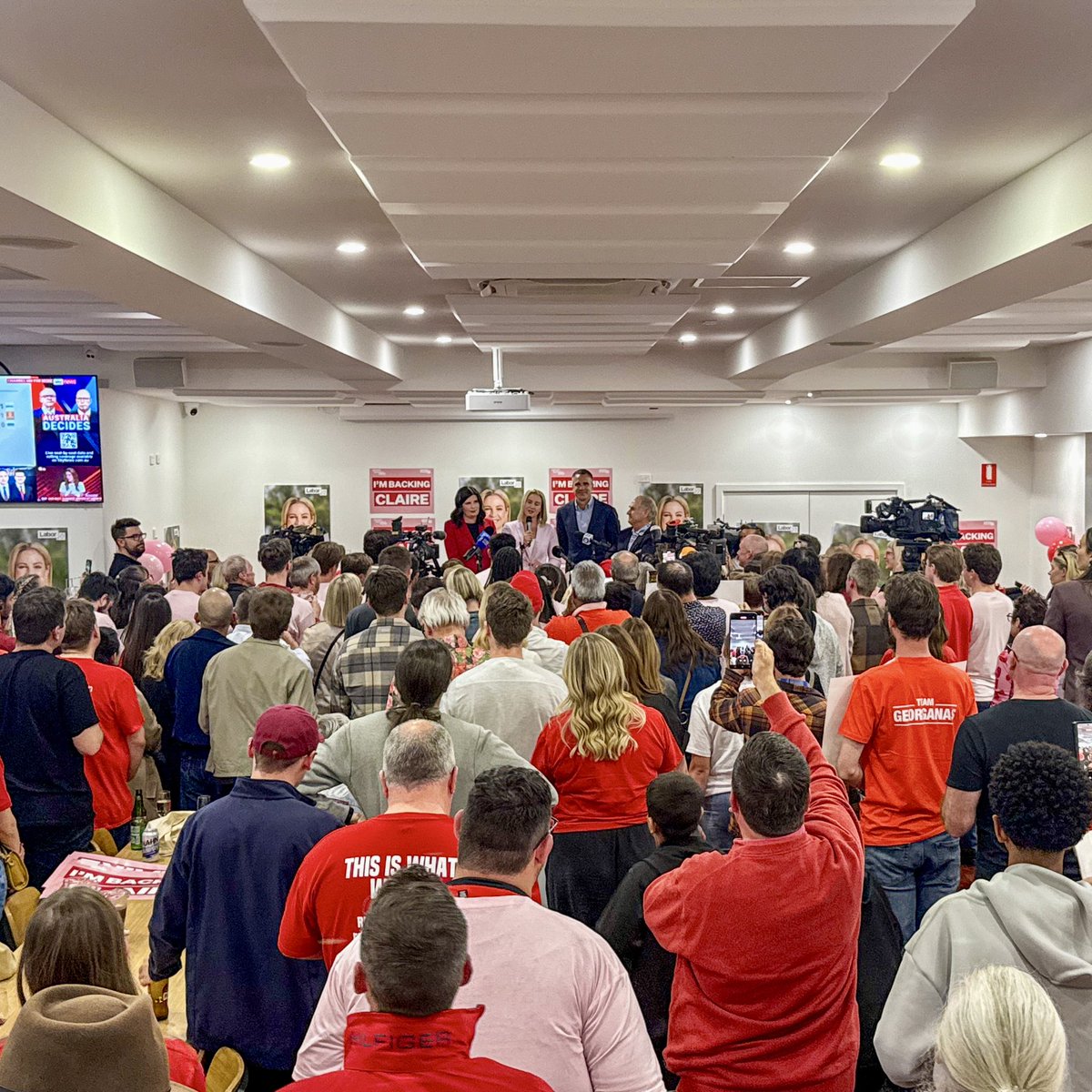 It’s an extraordinary night. 

And the people of Sturt have elected a new Member for Sturt, Claire Clutterham. 

Claire was an amazing candidate and will be an incredible MP who will work hard for her community.

Congratulations Claire!